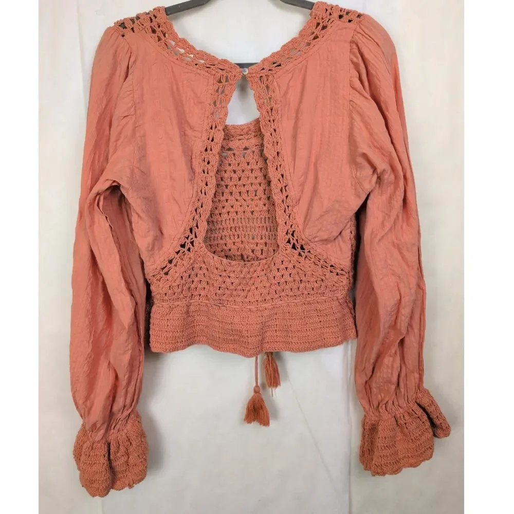 Free People Megan crochet balloon sleeve top Size Medium Boho Festival Hippie